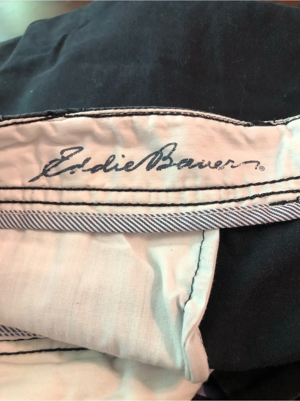 Eddie Bauer Navy Blue Blakely Fit Chino Shorts Cotton Womens 16 Lived-In Fade